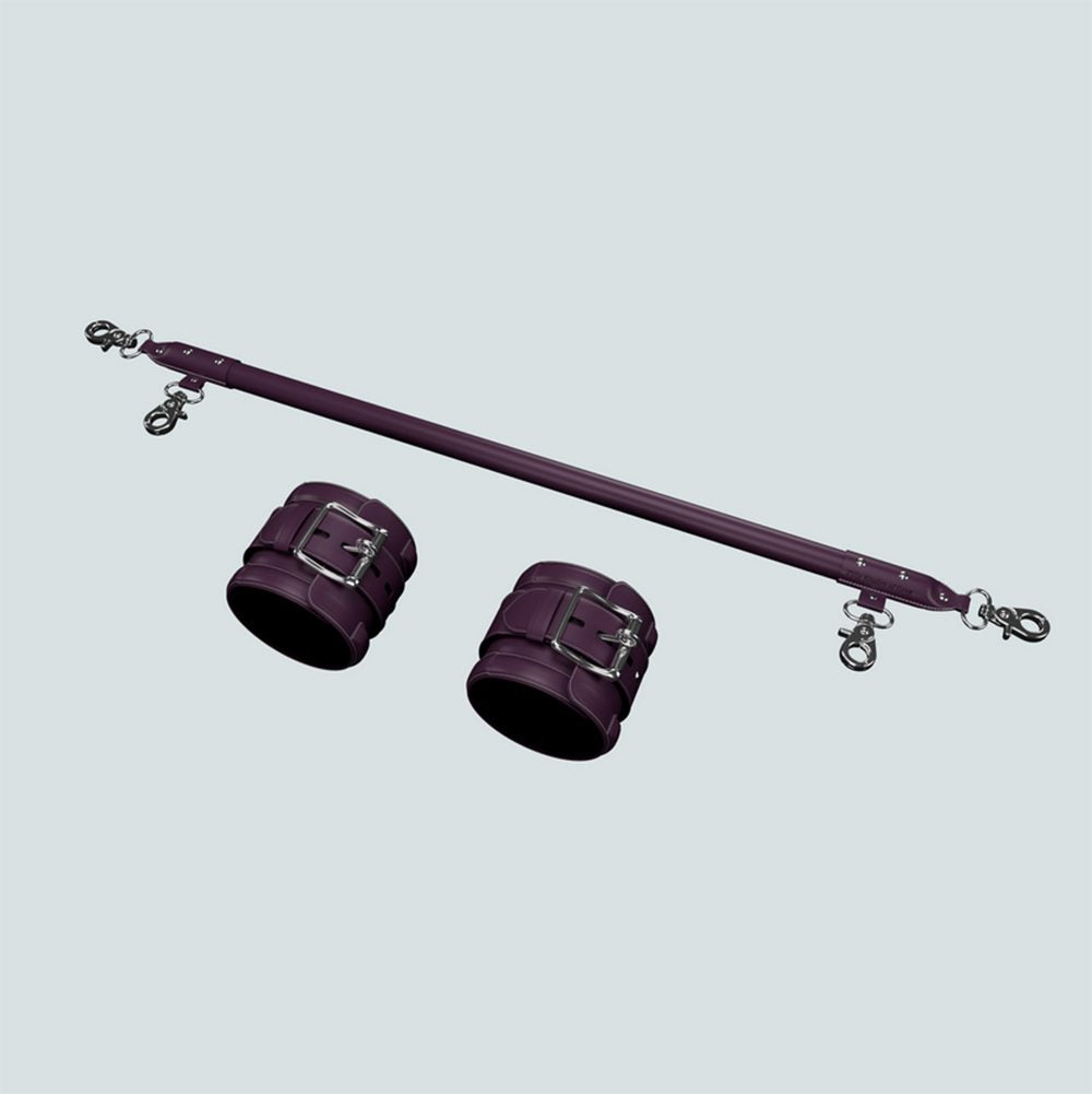Entwined Passion Spreader Bar