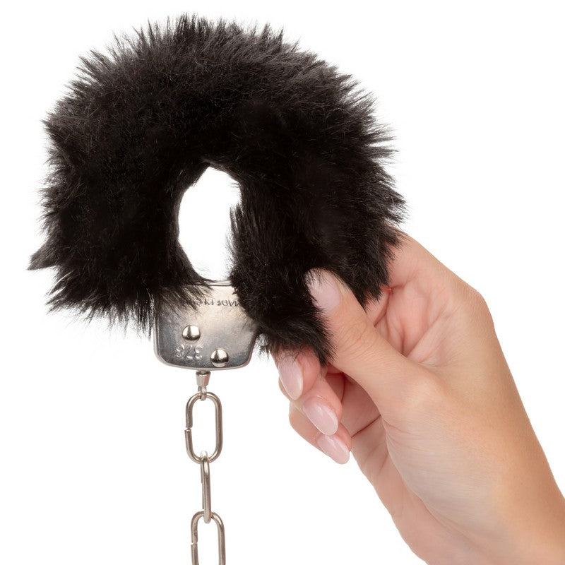 Ultra Fluffy Furry Handcuffs Black