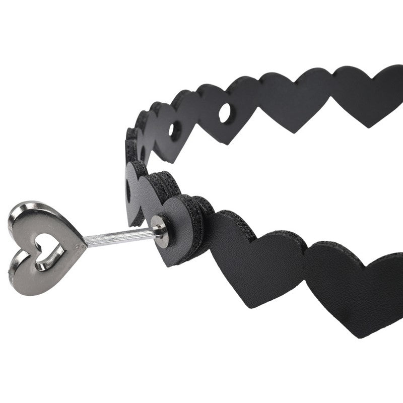 S&M Heart Day Collar